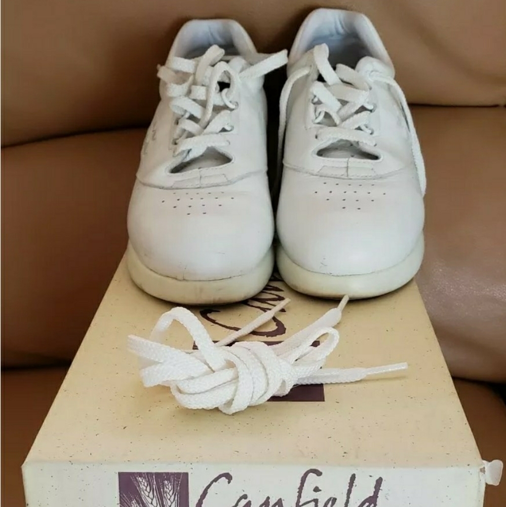 Canfield White Leather Lace Sneaker / Shoe